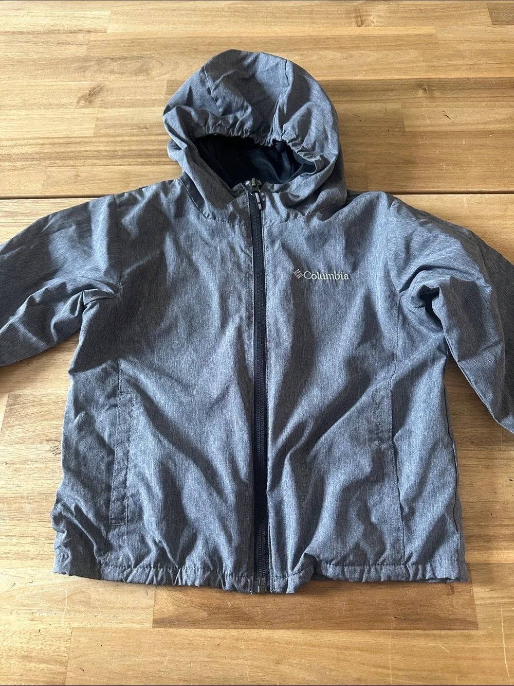 COLUMBIA windbreaker